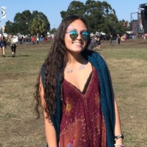 Meet your Posher, Maegan